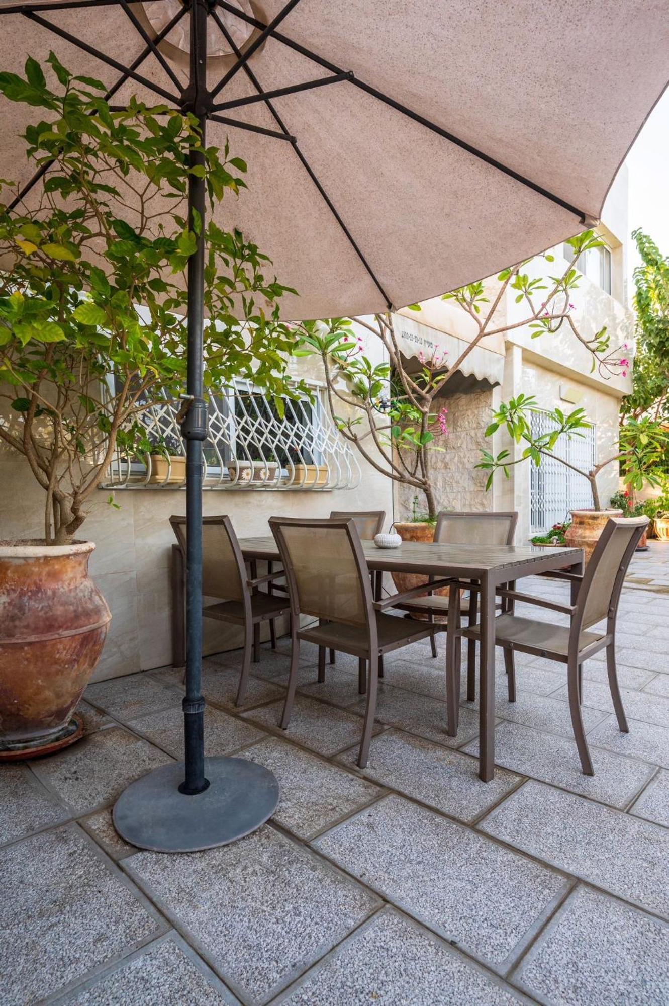 Guest House Ashdod-Beach Bagian luar foto