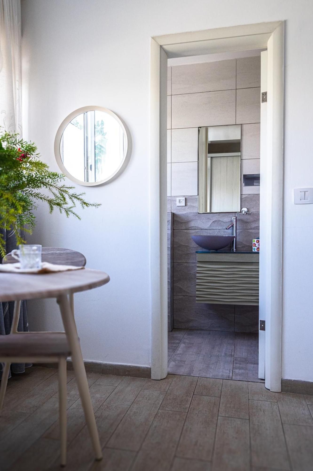 Guest House Ashdod-Beach Bagian luar foto