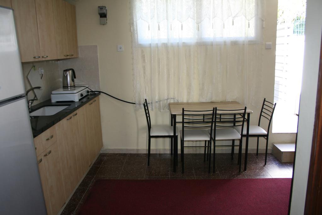 Guest House Ashdod-Beach Ruang foto