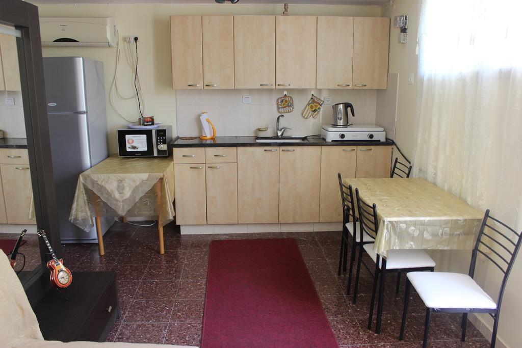 Guest House Ashdod-Beach Ruang foto