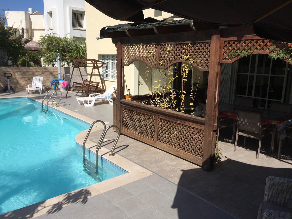 Guest House Ashdod-Beach Bagian luar foto