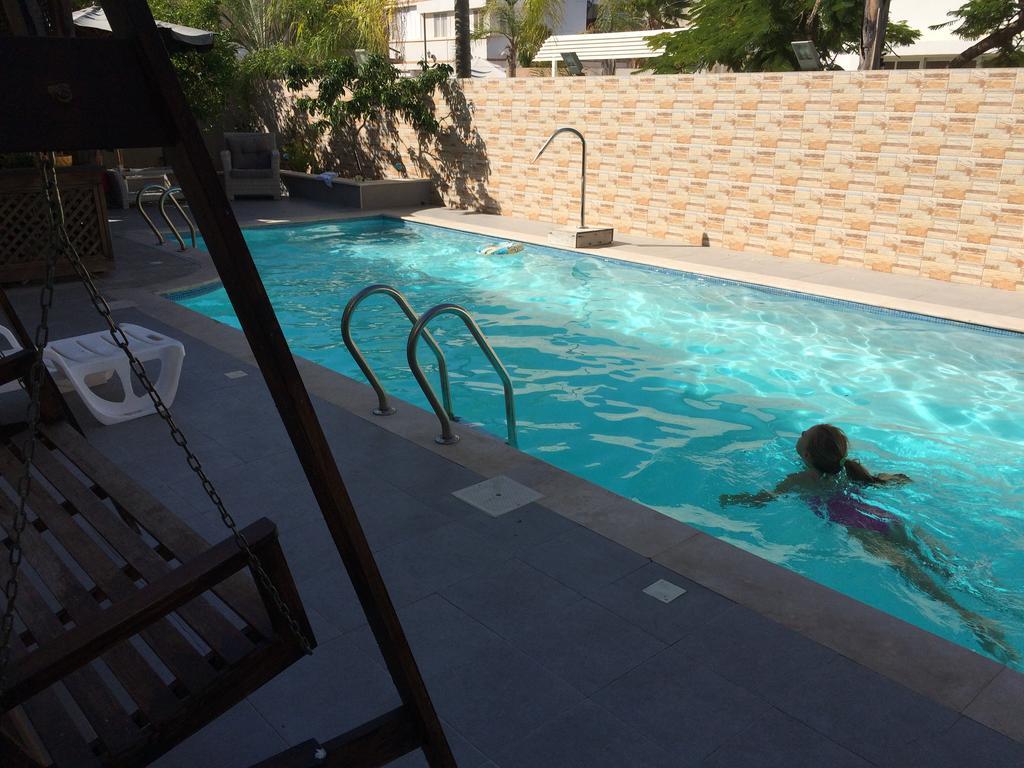 Guest House Ashdod-Beach Bagian luar foto